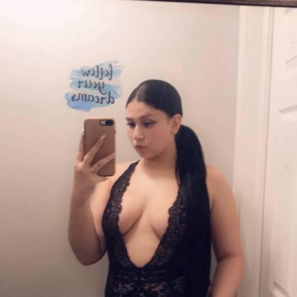 
                        Ivy
                     is Female Escorts. | Fredericton | New Brunswick | Canada | escortsaffair.com 