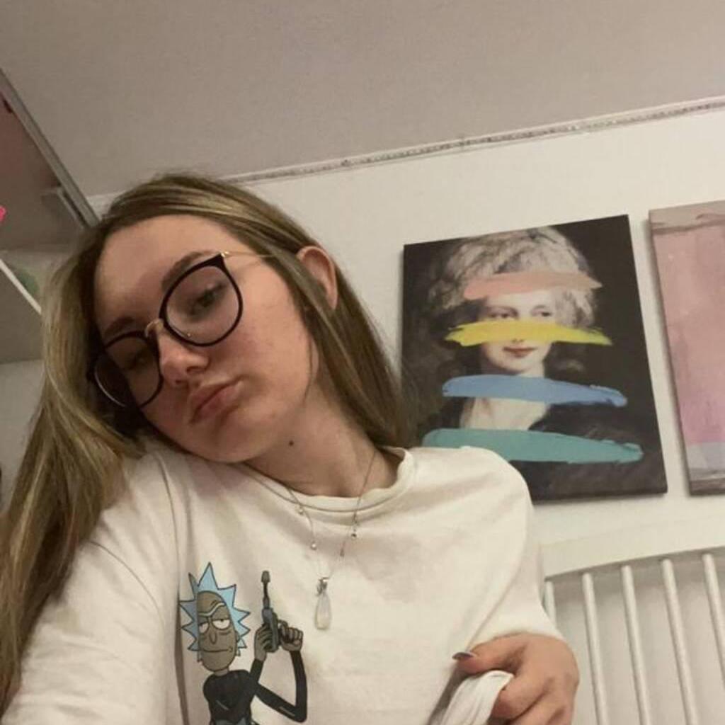 
                        Kenna
                     is Female Escorts. | Comox Balley | British Columbia | Canada | escortsaffair.com 