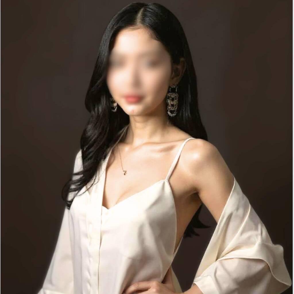 
                        19 Julie Vietnam Vaughan
                     is Female Escorts. | Vaughan | Ontario | Canada | escortsaffair.com 