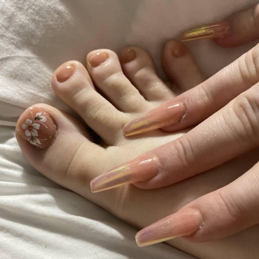 
                        Chloee Rose
                     is Female Escorts. | Niagara | Ontario | Canada | escortsaffair.com 