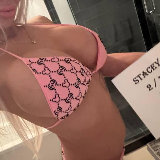 
                        Stacey
                     is Female Escorts. | Kelowna | British Columbia | Canada | escortsaffair.com 