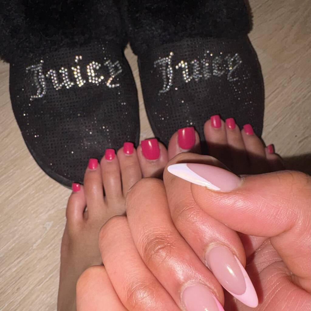 
                        Cristina ꨄ587.794.2234
                     is Female Escorts. | Edmonton | Alberta | Canada | escortsaffair.com 