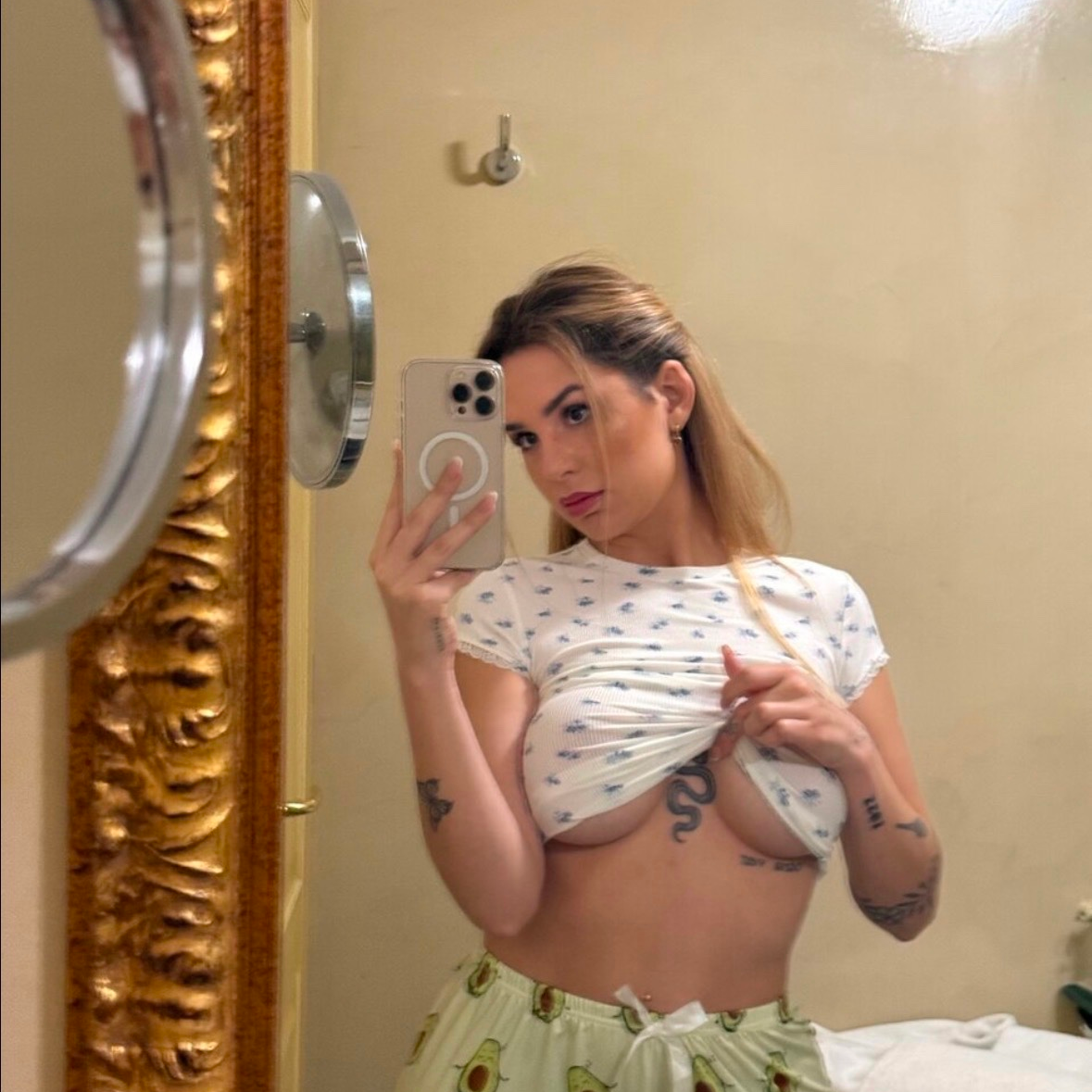 Elena is Female Escorts. | Colorado Springs | Colorado | United States | escortsaffair.com 