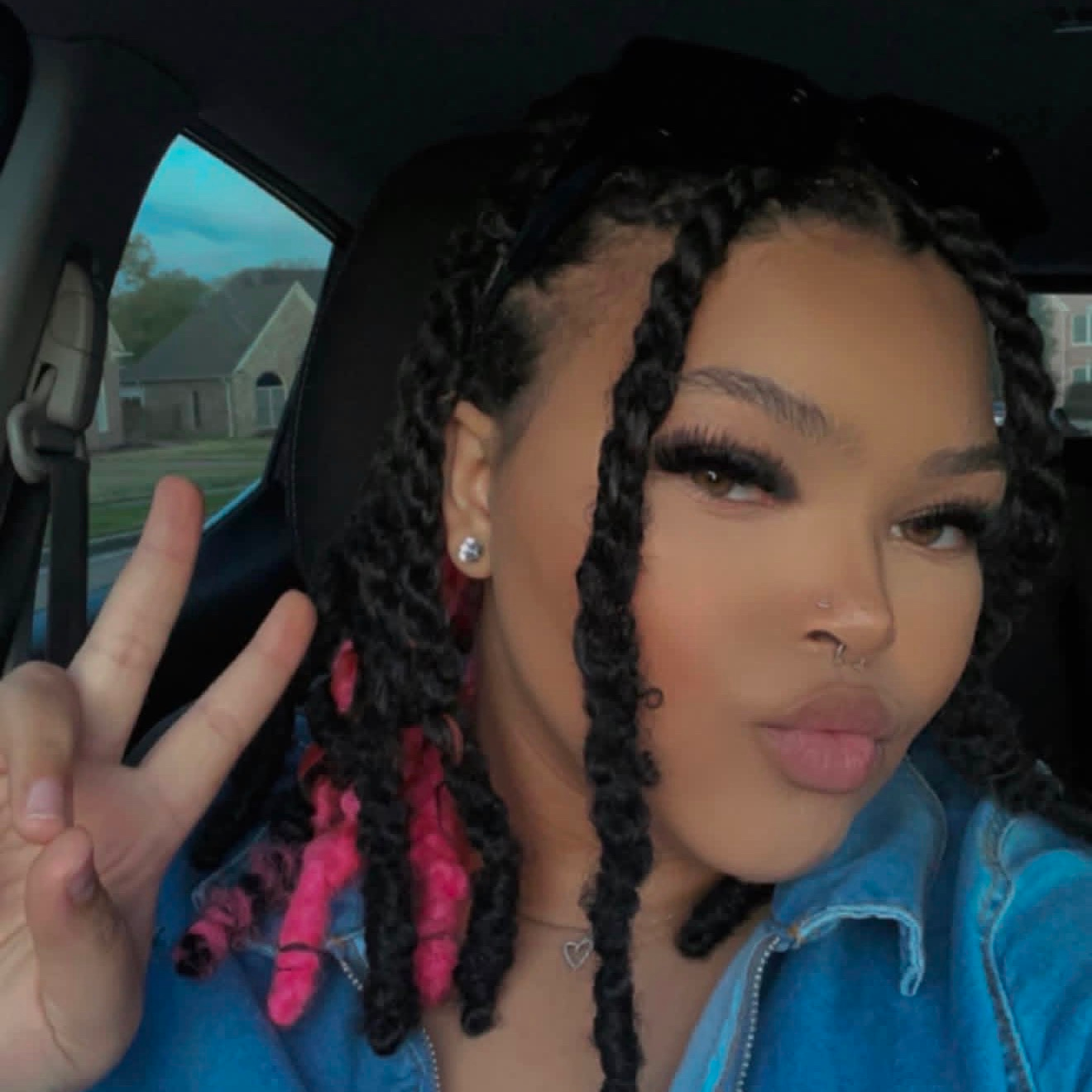 Sarah is Female Escorts. | Kitchener | Ontario | Canada | escortsaffair.com 