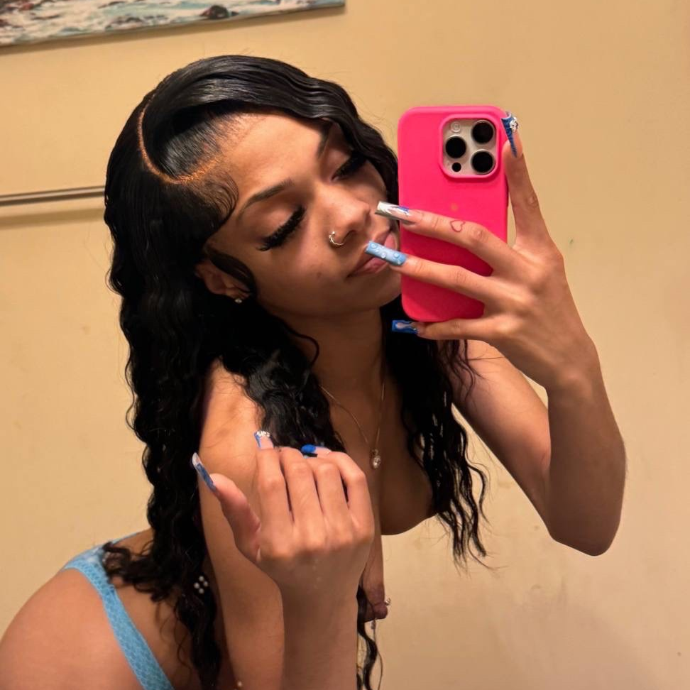 Julie is Female Escorts. | Traverse City | Michigan | United States | escortsaffair.com 