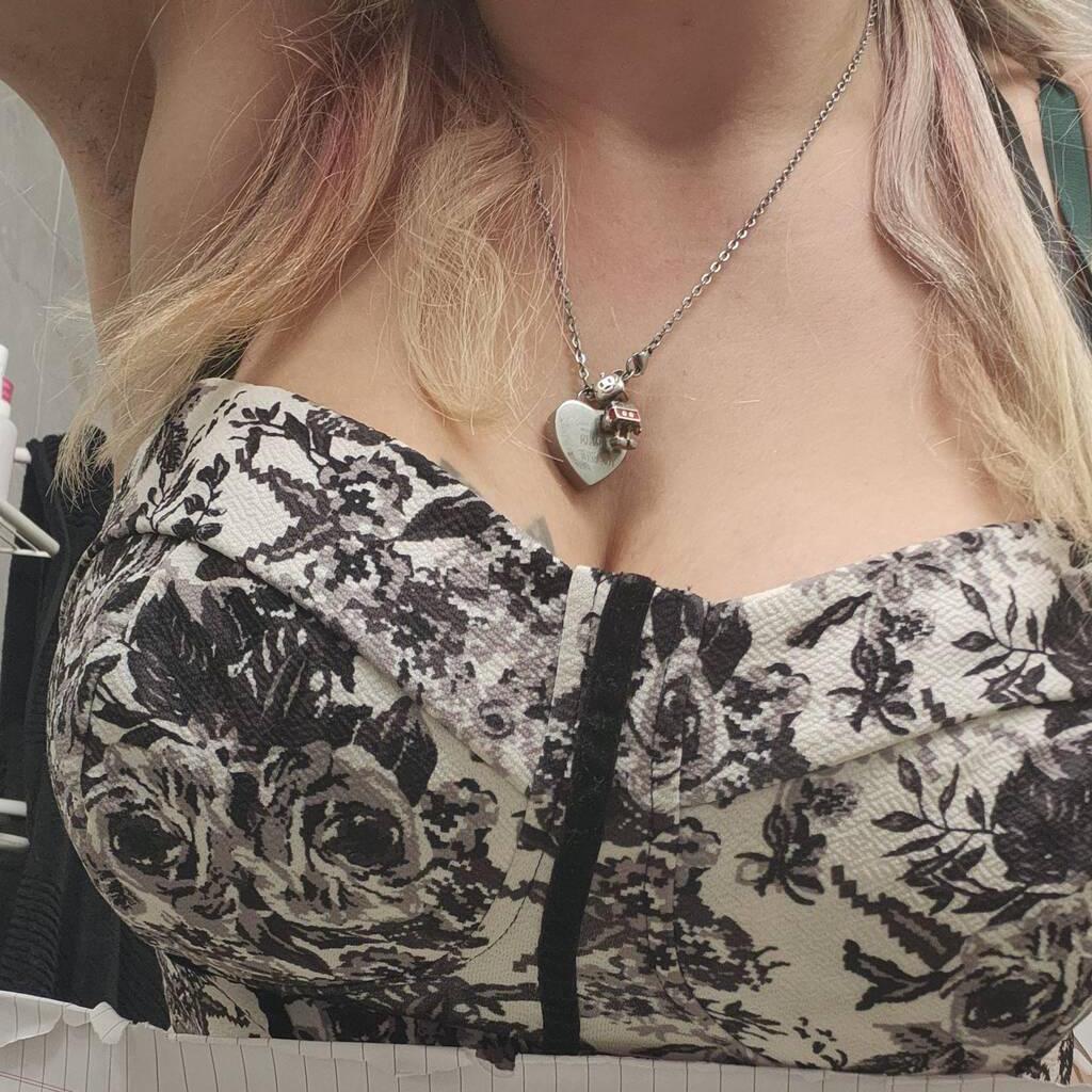 
                        Amanda
                     is Female Escorts. | Kitchener | Ontario | Canada | escortsaffair.com 