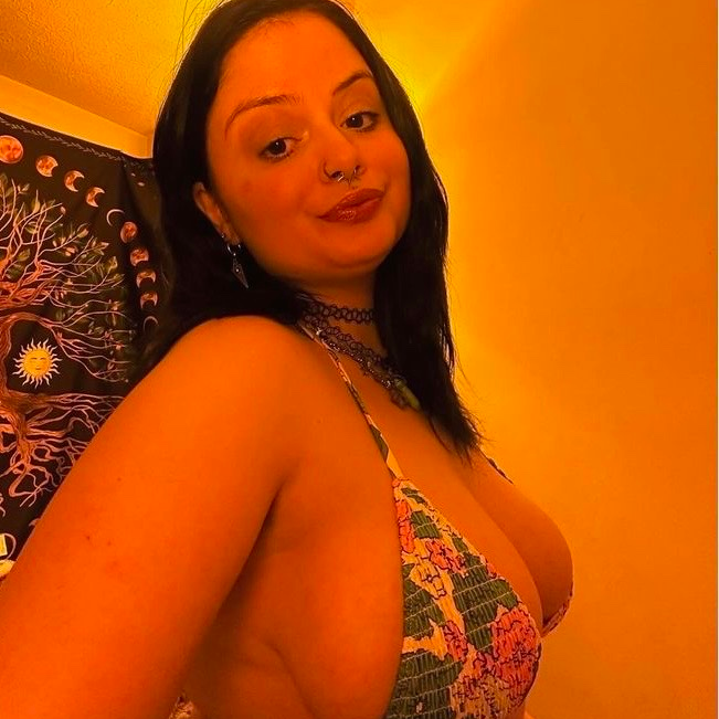 Kimberly is Female Escorts. | Saskatoon | Saskatchewan | Canada | escortsaffair.com 