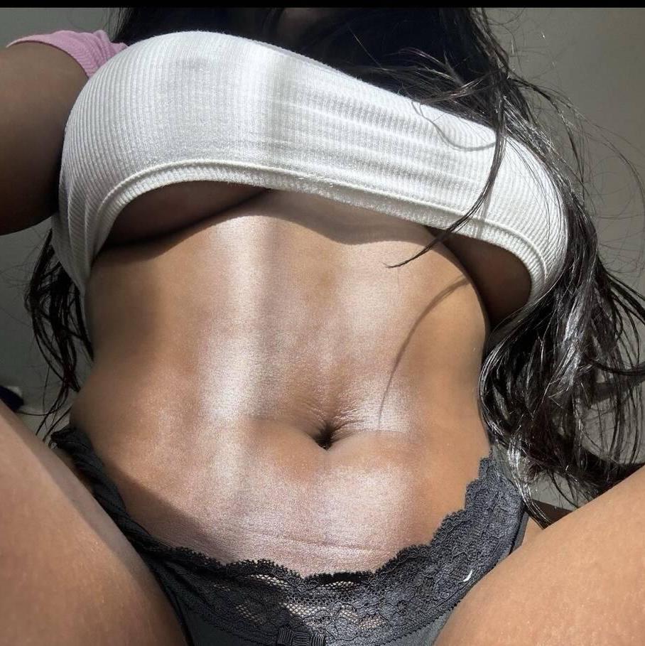 
                        Layla
                     is Female Escorts. | Kingston | Ontario | Canada | escortsaffair.com 