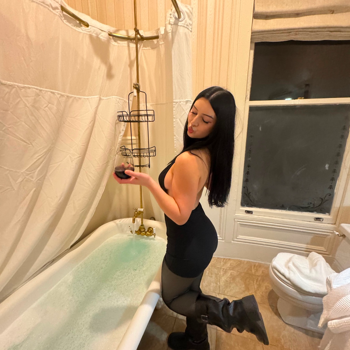 Sophie is Female Escorts. | Chambana | Illinois | United States | escortsaffair.com 