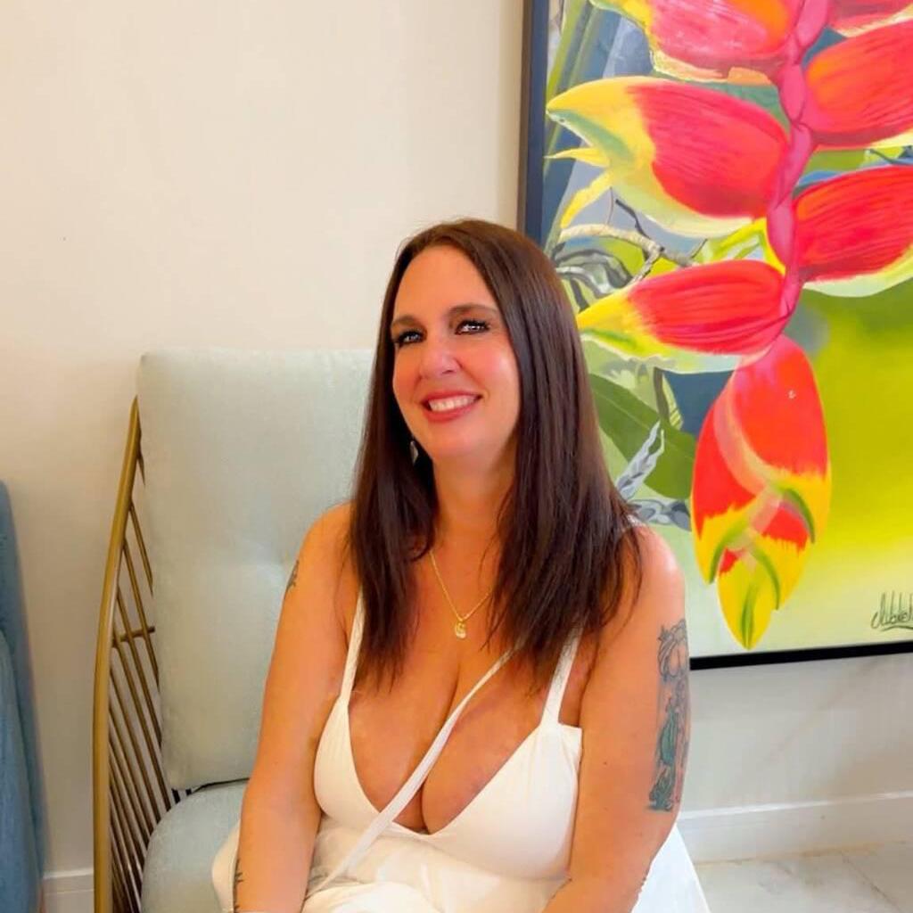 
                        Cougarnikki
                     is Female Escorts. | Nanaimo | British Columbia | Canada | escortsaffair.com 