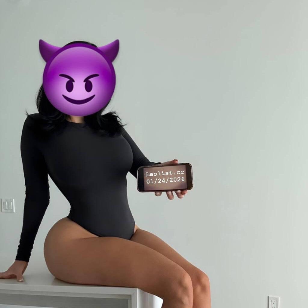 
                        Selena love
                     is Female Escorts. | Kitchener | Ontario | Canada | escortsaffair.com 