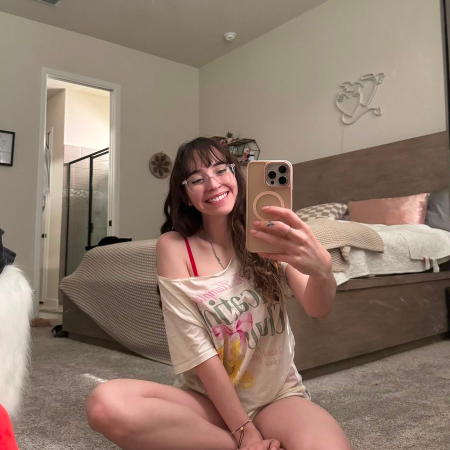 Sandra is Female Escorts. | Edmonton | Alberta | Canada | escortsaffair.com 