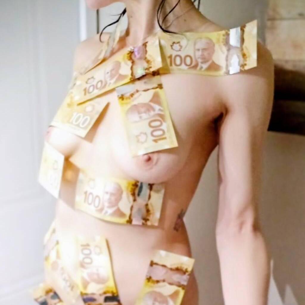 
                        Ember
                     is Female Escorts. | Medicine Hat | Alberta | Canada | escortsaffair.com 