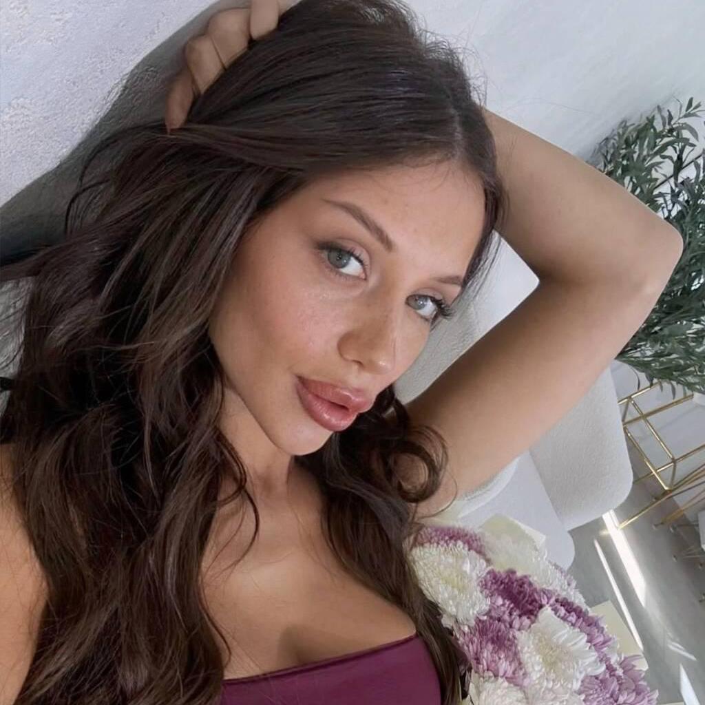 
                        Ivanka
                     is Female Escorts. | Vaughan | Ontario | Canada | escortsaffair.com 