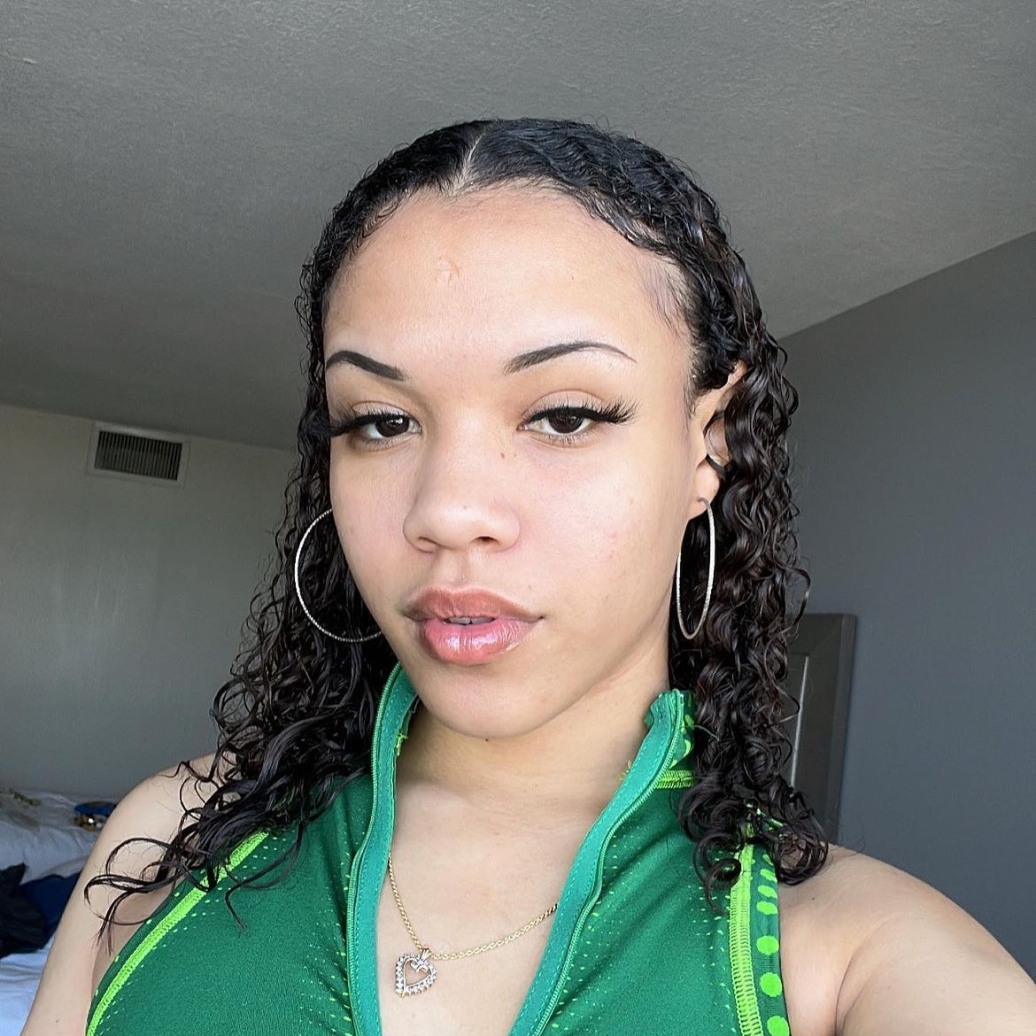 Linda is Female Escorts. | New Haven | Connecticut | United States | escortsaffair.com 