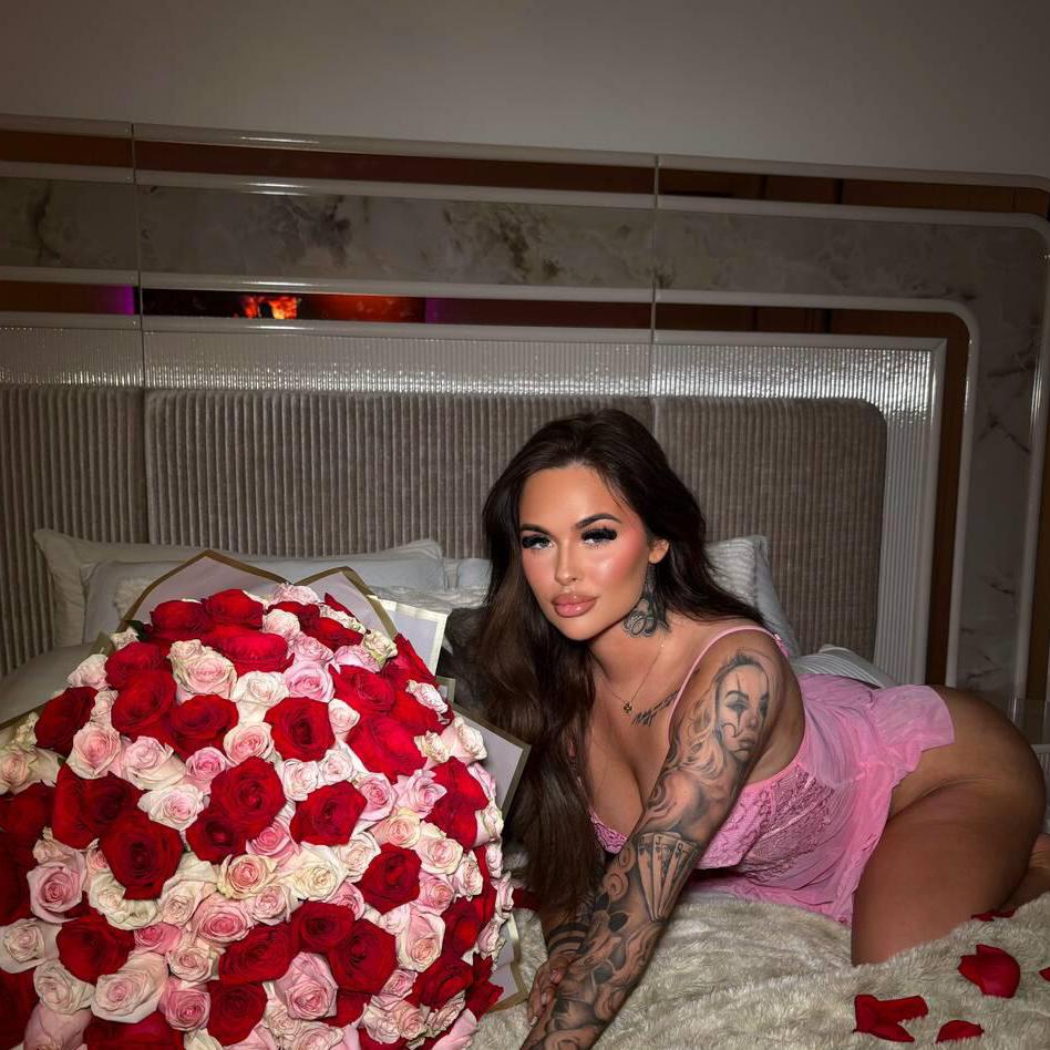 
                        Aimy Haze
                     is Female Escorts. | Chatham | Ontario | Canada | escortsaffair.com 