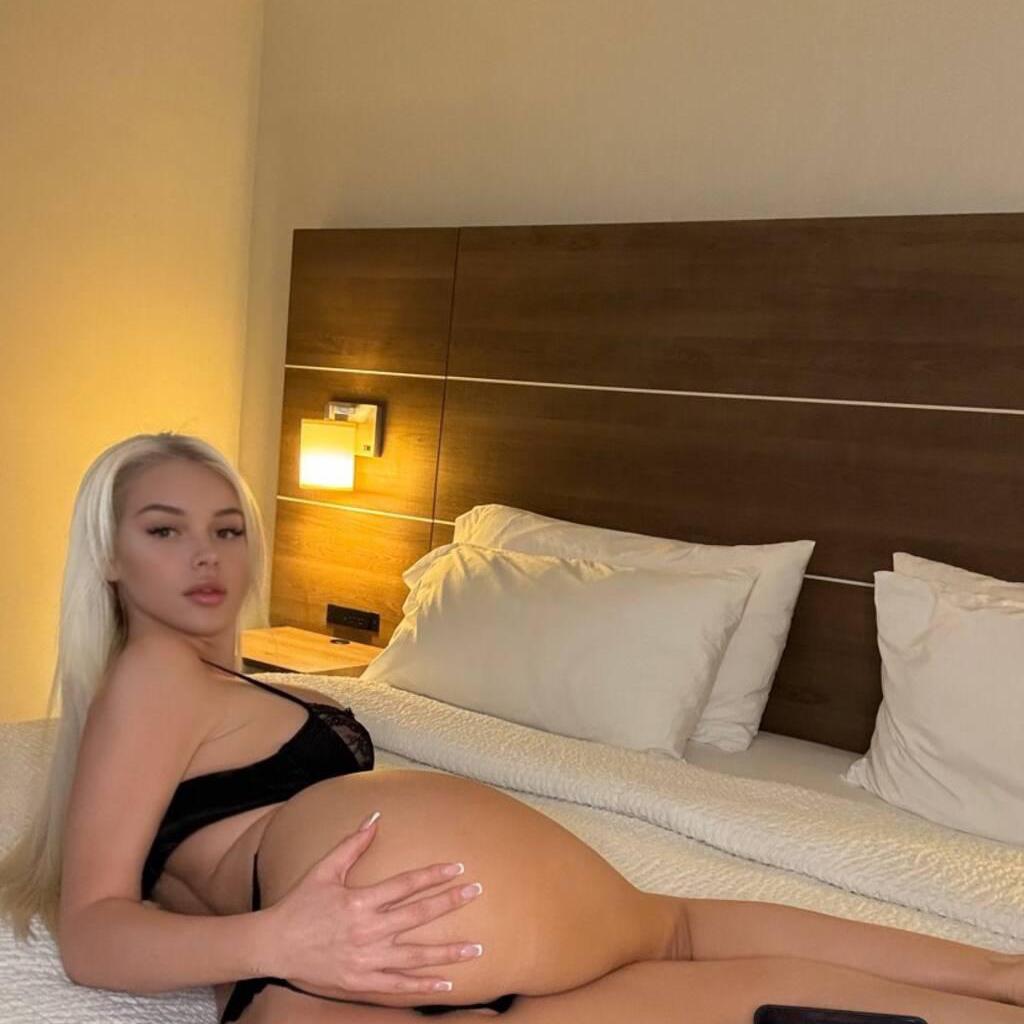 
                        Peaches
                     is Female Escorts. | Toronto | Ontario | Canada | escortsaffair.com 