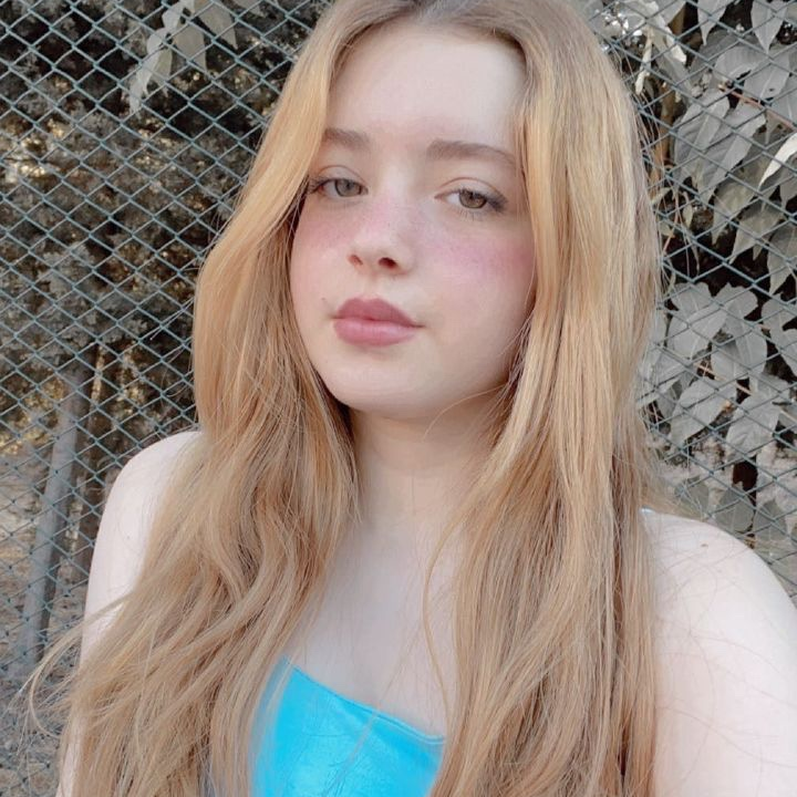 Emily is Female Escorts. | Redding | California | United States | escortsaffair.com 