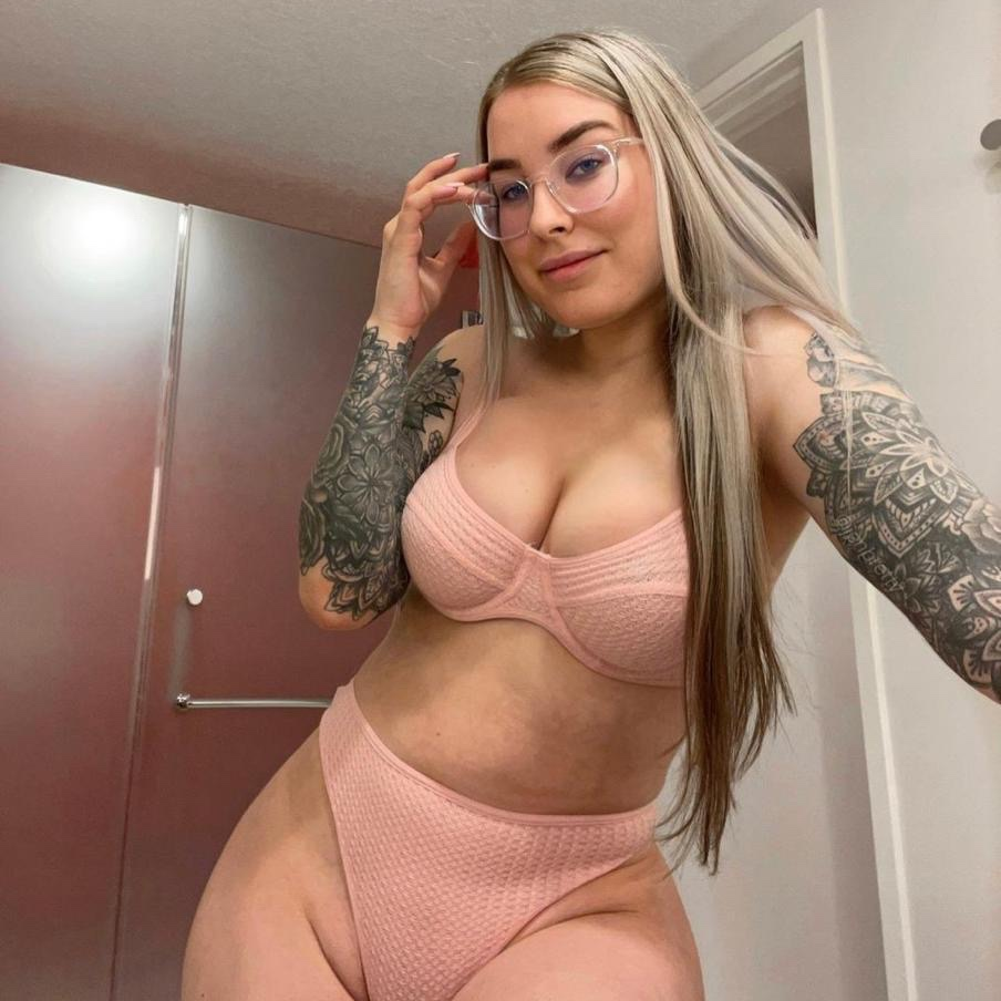 Jane is Female Escorts. | Calgary | Alberta | Canada | escortsaffair.com 