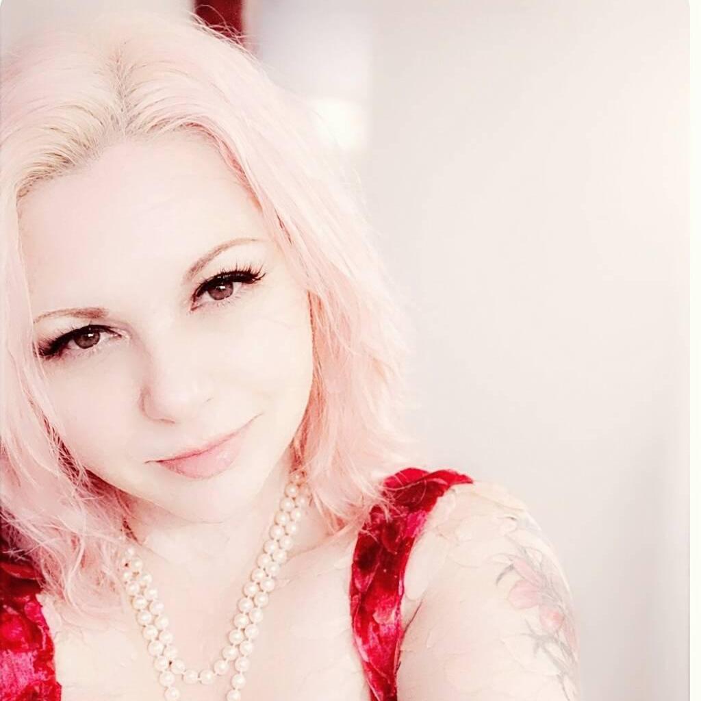 
                        Sweetestlily
                     is Female Escorts. | Kingston | Ontario | Canada | escortsaffair.com 