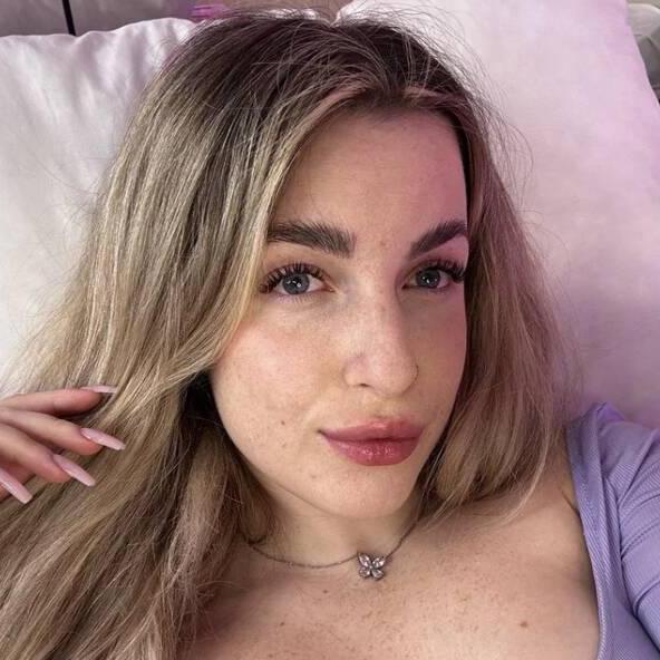 
                        vianka
                     is Female Escorts. | belleville | Ontario | Canada | escortsaffair.com 