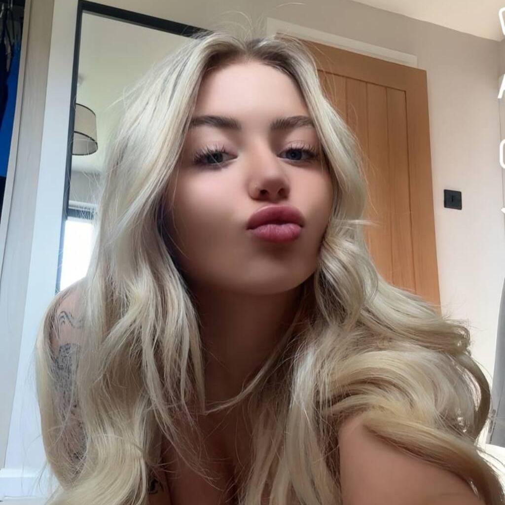 
                        Cassy
                     is Female Escorts. | Thunder Bay | Ontario | Canada | escortsaffair.com 