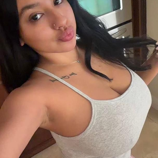 Emily is Female Escorts. | Ajax | Ontario | Canada | escortsaffair.com 