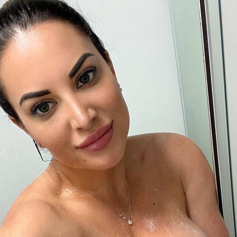 
                        Ellie Leen
                     is Female Escorts. | Kamloops | British Columbia | Canada | escortsaffair.com 