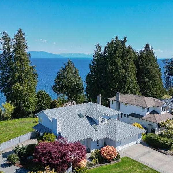 
                        Incall Suite
                     is Female Escorts. | Nanaimo | British Columbia | Canada | escortsaffair.com 