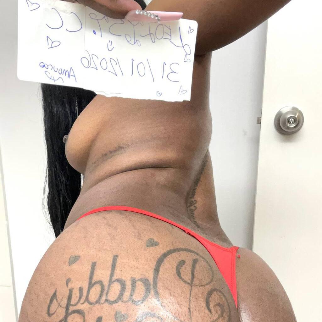 
                        Amoura
                     is Female Escorts. | Brampton | Ontario | Canada | escortsaffair.com 