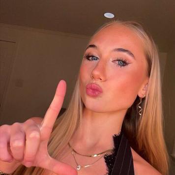  is Female Escorts. | Sarasota / Bradenton | Florida | United States | escortsaffair.com 