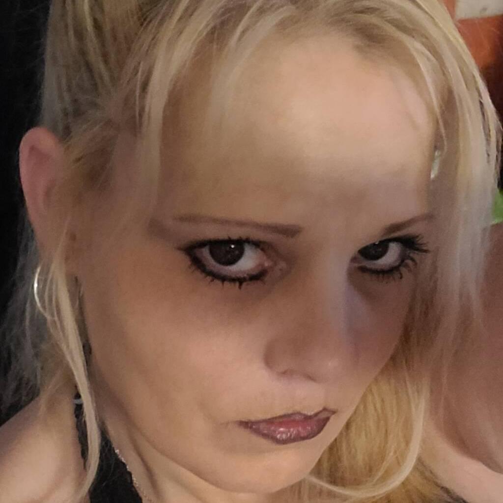 
                        Nevaeh
                     is Female Escorts. | Hamilton | Ontario | Canada | escortsaffair.com 