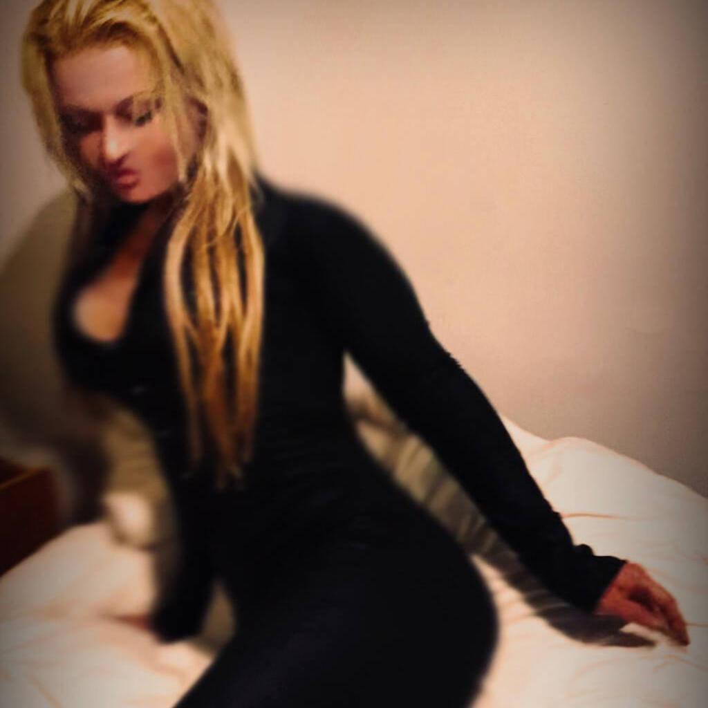 
                        Jenny Sherbrok/St-Lauren
                     is Female Escorts. | Quebec City | Quebec | Canada | escortsaffair.com 