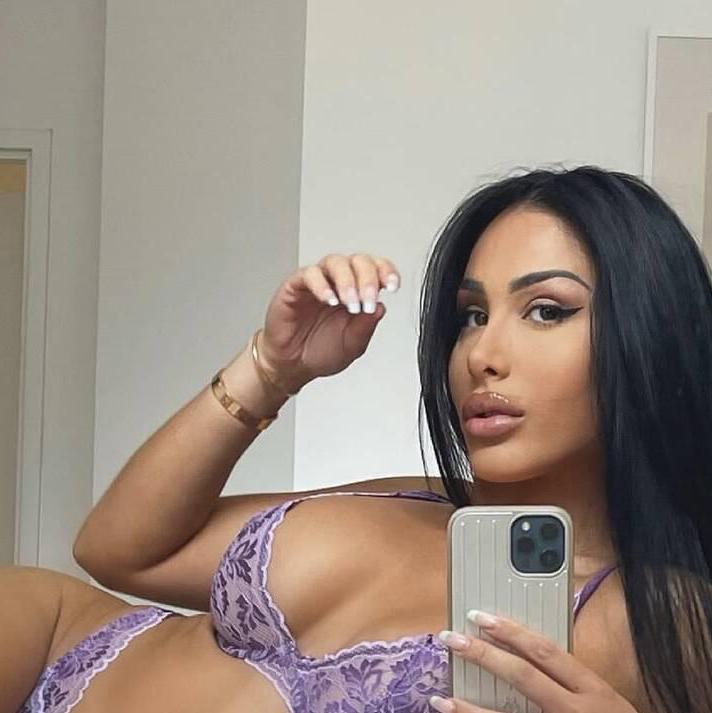 
                        mia
                     is Female Escorts. | Quebec City | Quebec | Canada | escortsaffair.com 