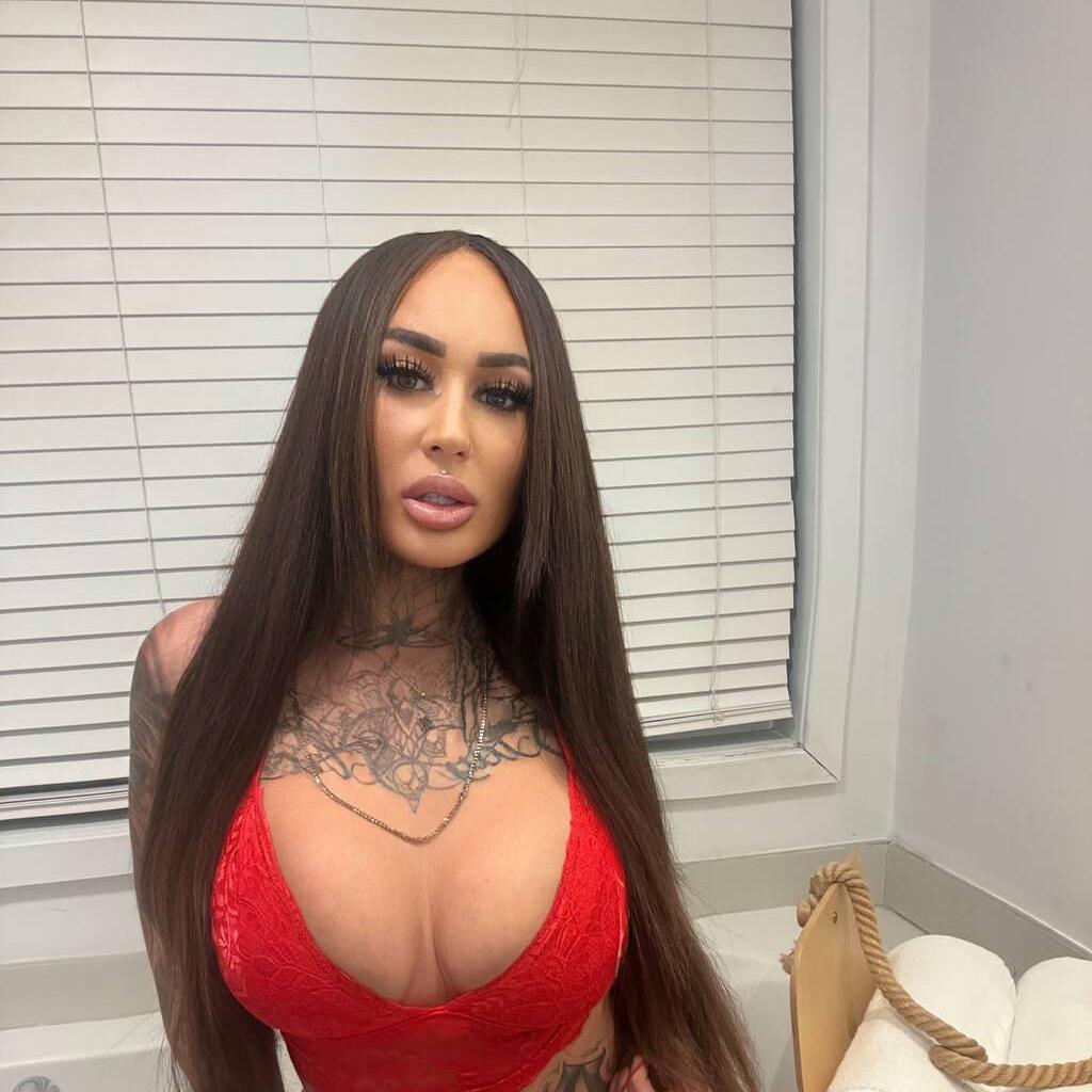 
                        Mia
                     is Female Escorts. | Niagara | Ontario | Canada | escortsaffair.com 