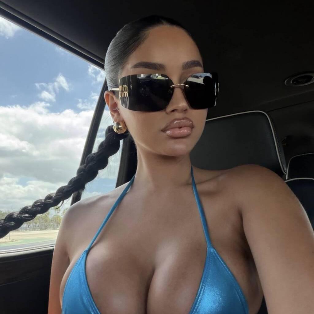 
                        Gia
                     is Female Escorts. | Quebec City | Quebec | Canada | escortsaffair.com 