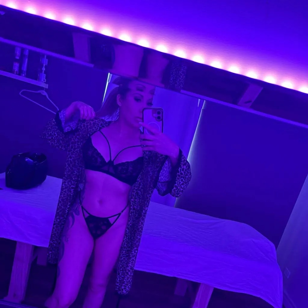 
                        Alicia kloss
                     is Female Escorts. | Saguenay | Quebec | Canada | escortsaffair.com 