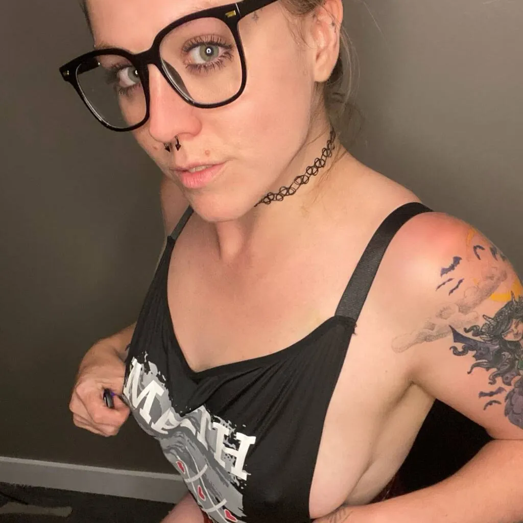 
                        Piper
                     is Female Escorts. | Calgary | Alberta | Canada | escortsaffair.com 