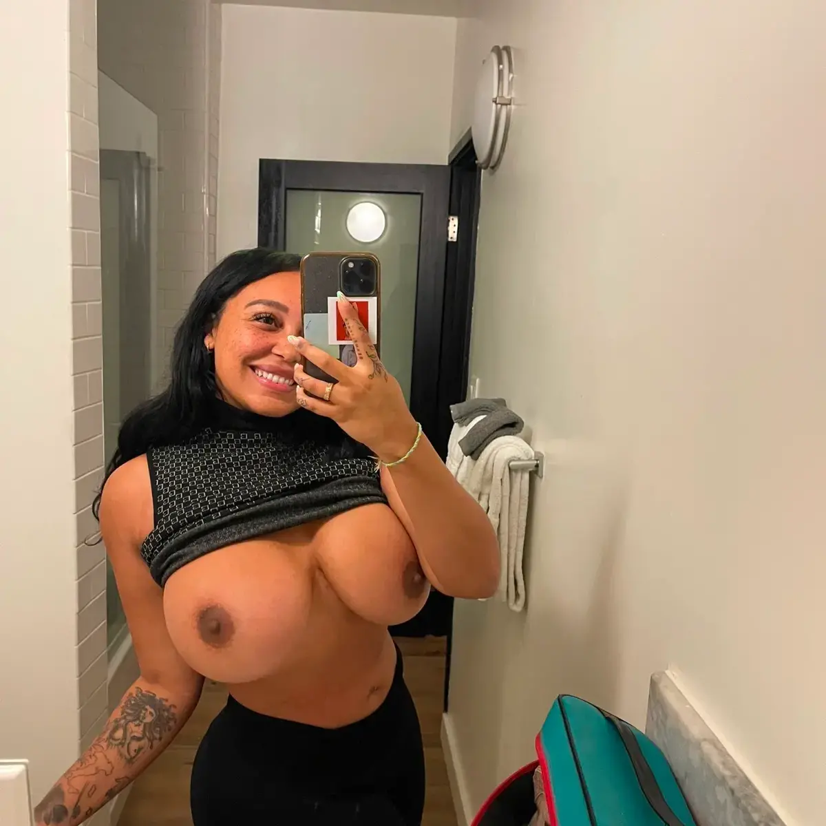 Cynthia is Female Escorts. | Barrie | Ontario | Canada | escortsaffair.com 