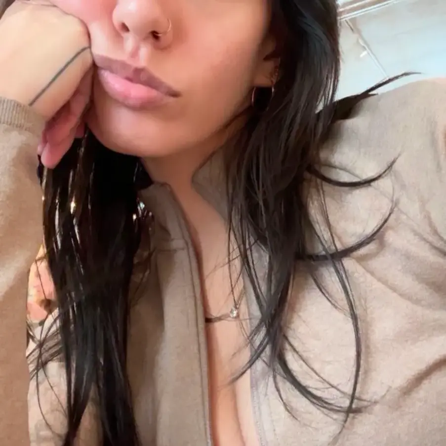 Benamon is Female Escorts. | Barrie | Ontario | Canada | escortsaffair.com 