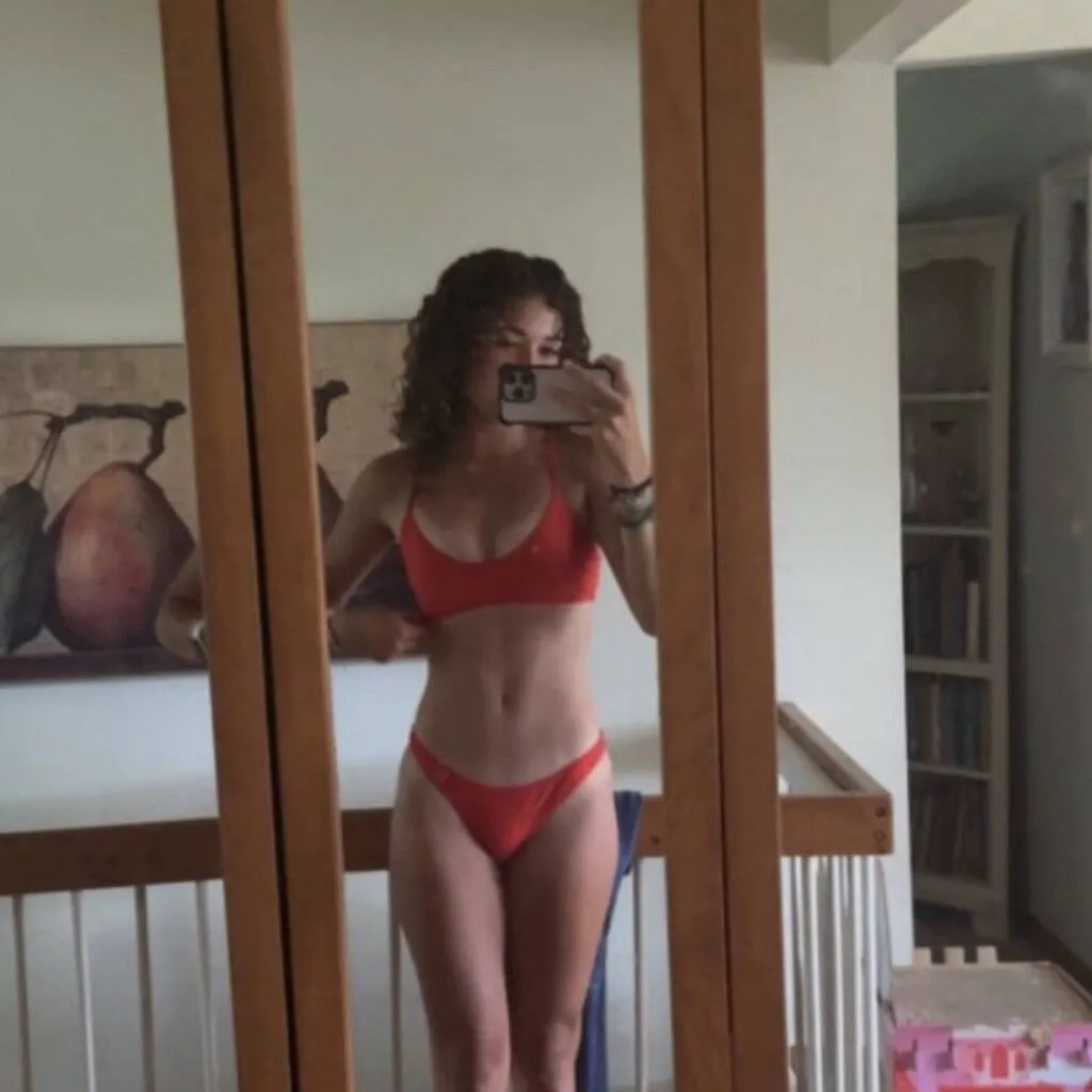 
                        Maria
                     is Female Escorts. | Montreal | Quebec | Canada | escortsaffair.com 