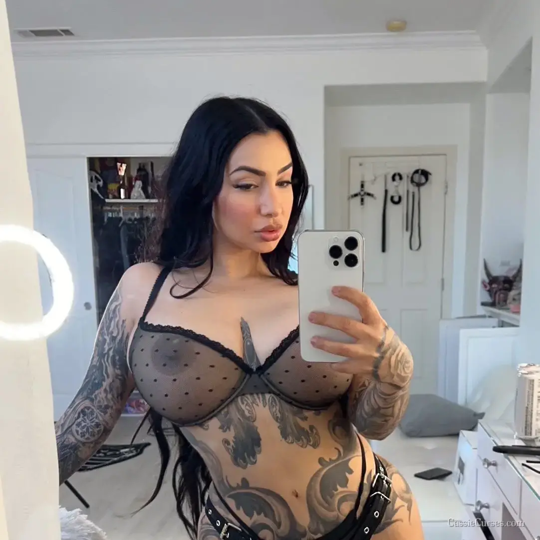 Cassie is Female Escorts. | Red Deer | Alberta | Canada | escortsaffair.com 