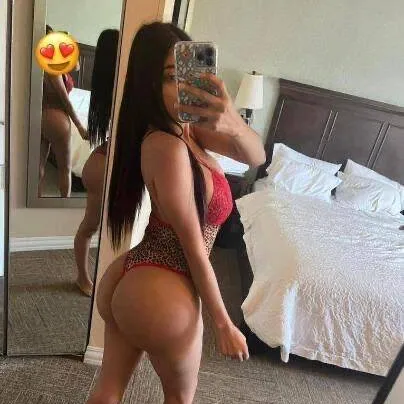 
                        Yuli
                     is Female Escorts. | Kitchener | Ontario | Canada | escortsaffair.com 