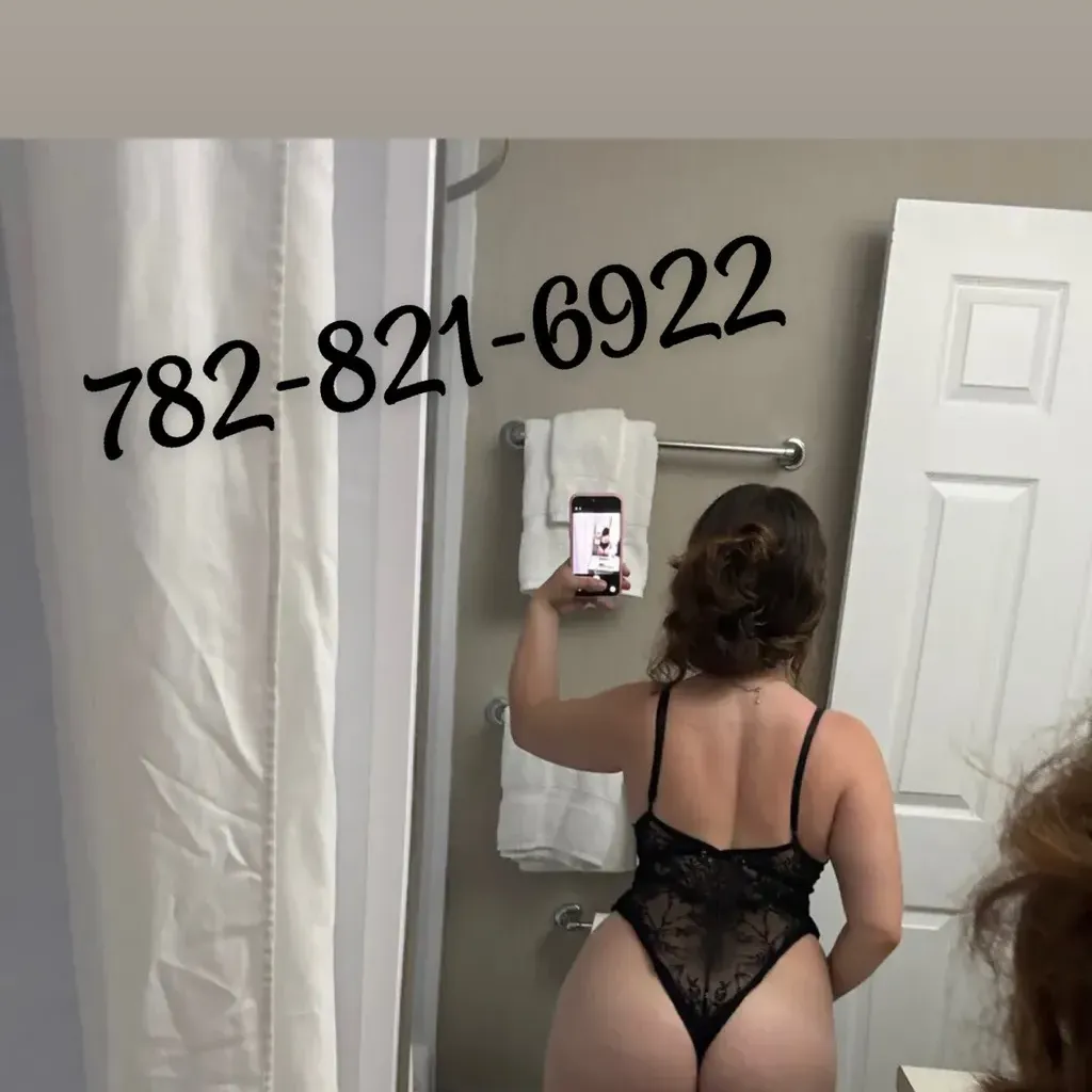 
                        Gia
                     is Female Escorts. | Moncton | New Brunswick | Canada | escortsaffair.com 