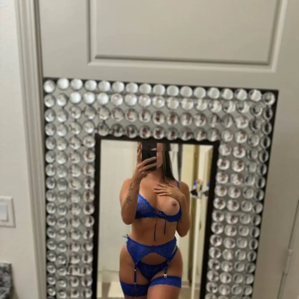 
                        Sabrina
                     is Female Escorts. | Thunder Bay | Ontario | Canada | escortsaffair.com 
