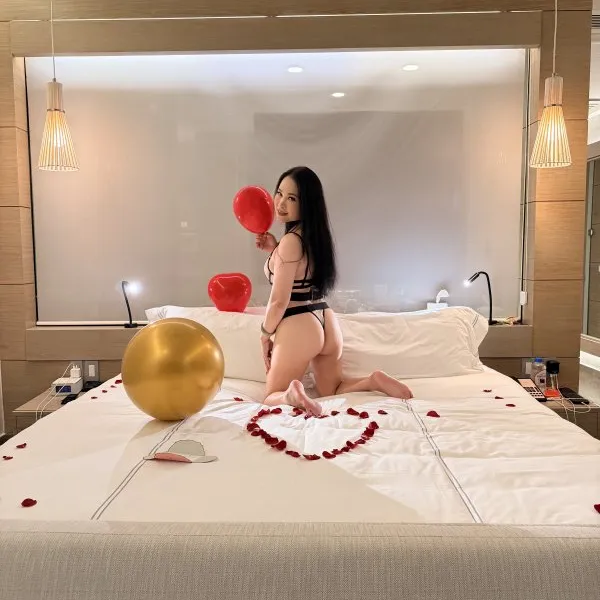  is Female Escorts. | Chicago Falls | Illinois | United States | escortsaffair.com 