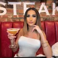 Ashlee Parker is Female Escorts. | Kansas City | Missouri | United States | escortsaffair.com 