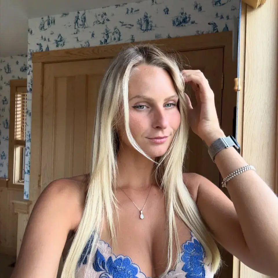 Anastasia is Female Escorts. | Redding | California | United States | escortsaffair.com 