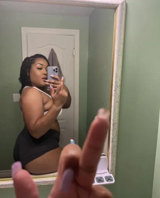 I’m ready to fun 💦I have a nice ass,