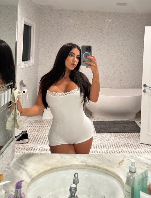 Beautiful experience women available for meetup i do incall/Outcalls/Carfun